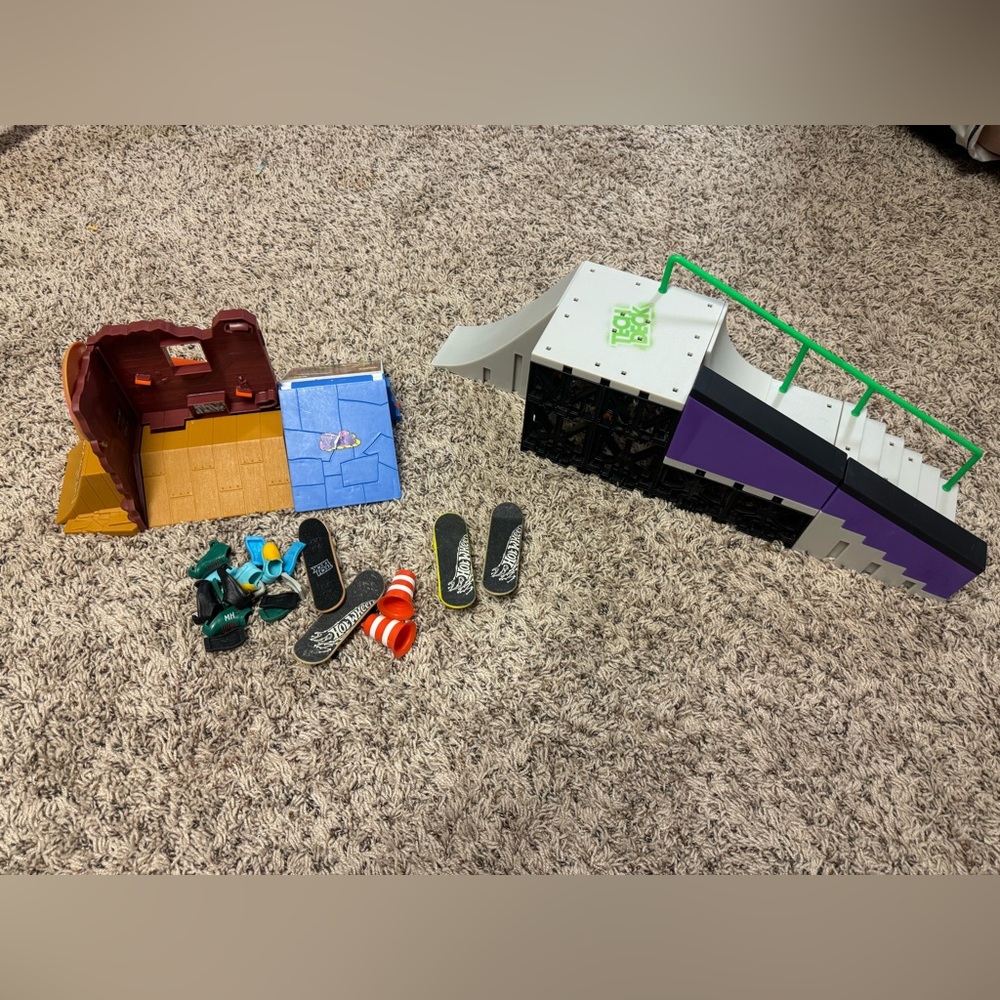 Tech Deck and hotwheels ramps